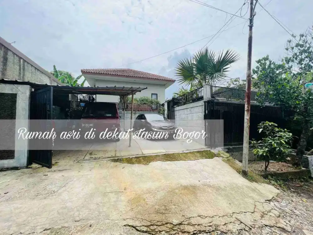 Jual Rumah Rasa Villa.Siap Huni dekat Stasiun.