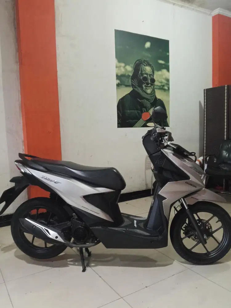 Di jual Honda beat CBS ISS deluxe edition 2021