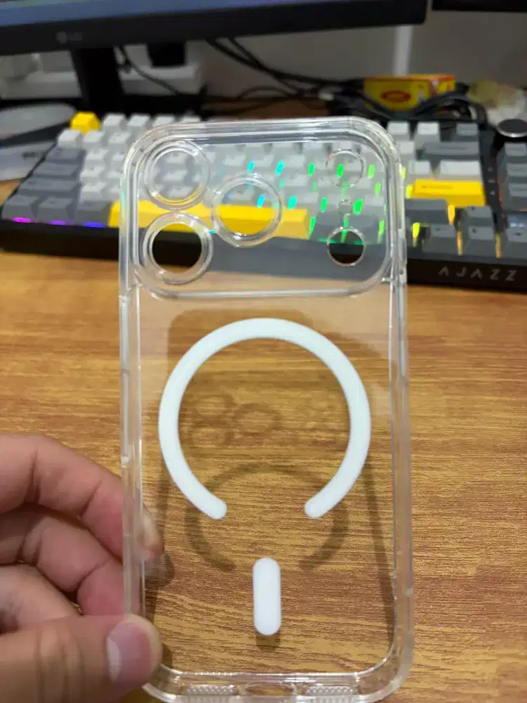 Casing iphone 17 pro merk amino