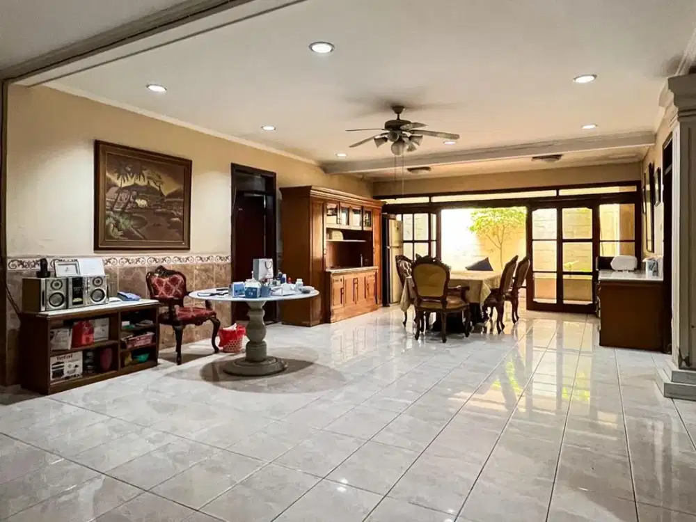 Rumah Lama Terawat Siap Huni di Permata Hijau — Single House, Lokasi Premium, LT 452 m² | LB 430 m²