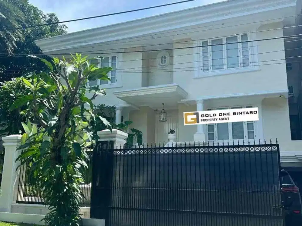 Rumah di pondok indah Fully furnished di jaksel
