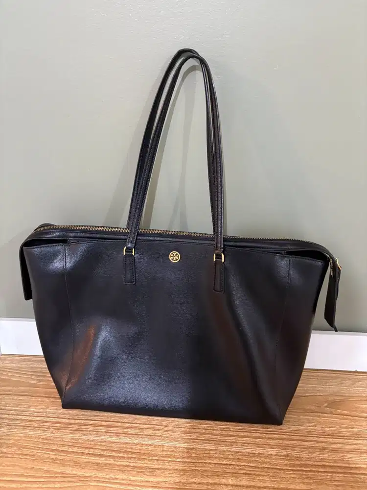 SALE! Tory Burch Tote Hitam  – ORI, Ready to Use