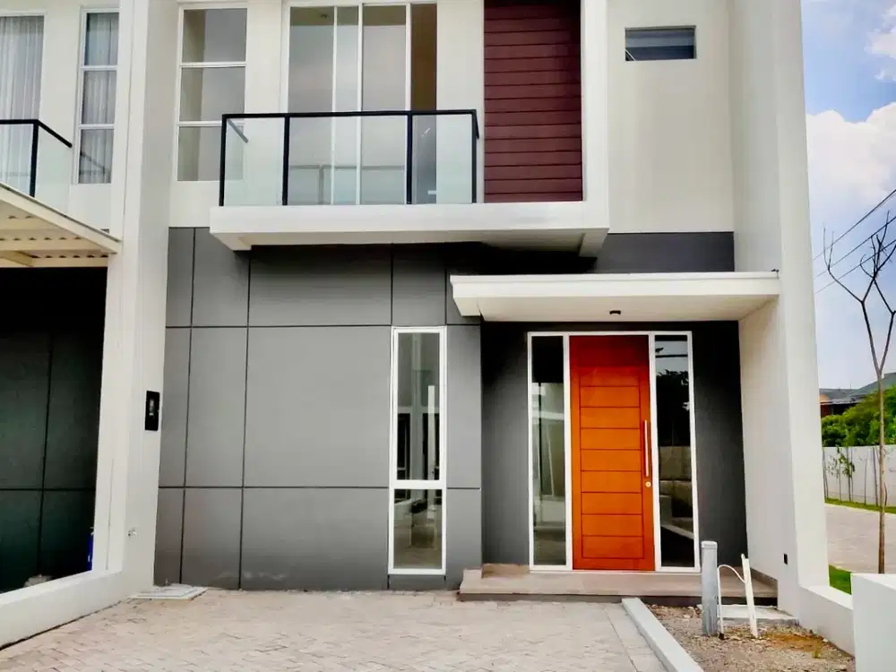 DIJUAL RUMAH CENTRAL PARK JUANDA WARU 2LT BARU GRESS SIAP HUNI