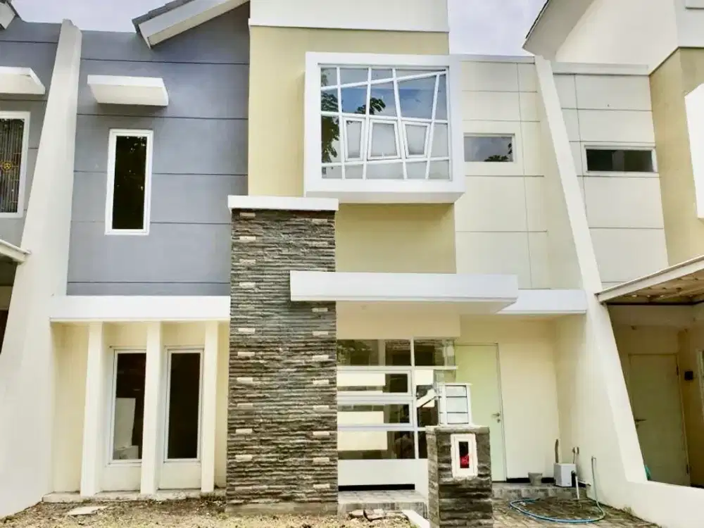 DIJUAL RUMAH LA DIVA GREEN HILL MENGANTI SURABAYA GRESIK