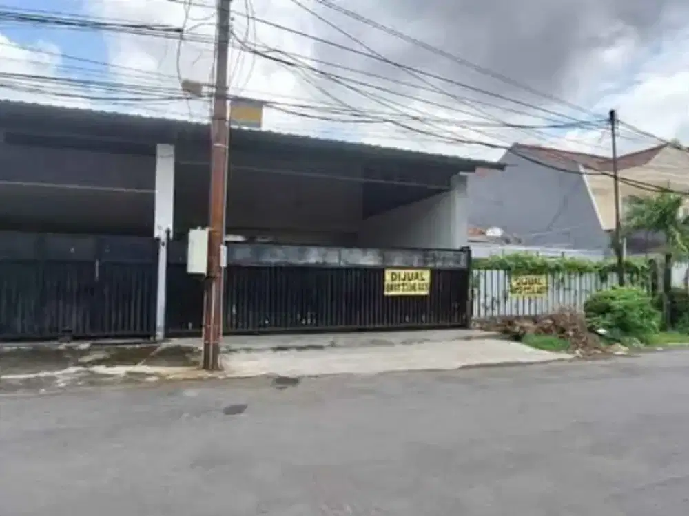 dijual rumah komersial manyar