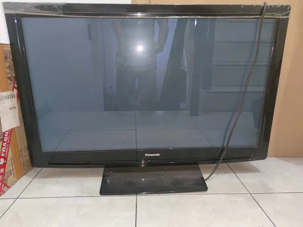 TV Panasonic 42 inci TH-P42A2G bukan Smart TV atau Android TV