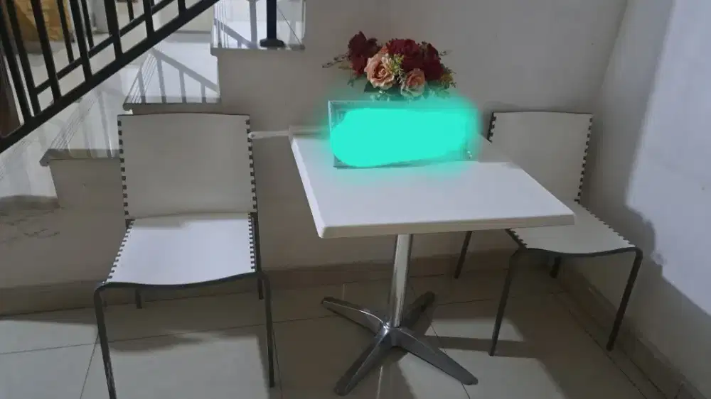 1 set kursi meja teras INFORMA