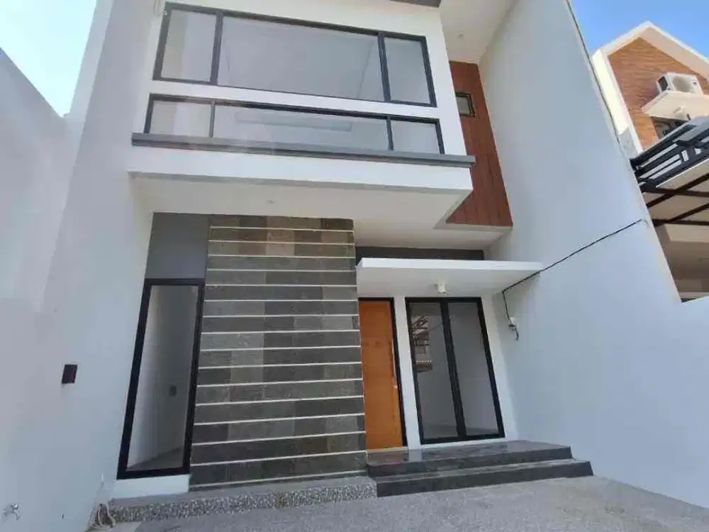 Dijual rumah baru Gress Klampis Semolo 2 lantai siap huni