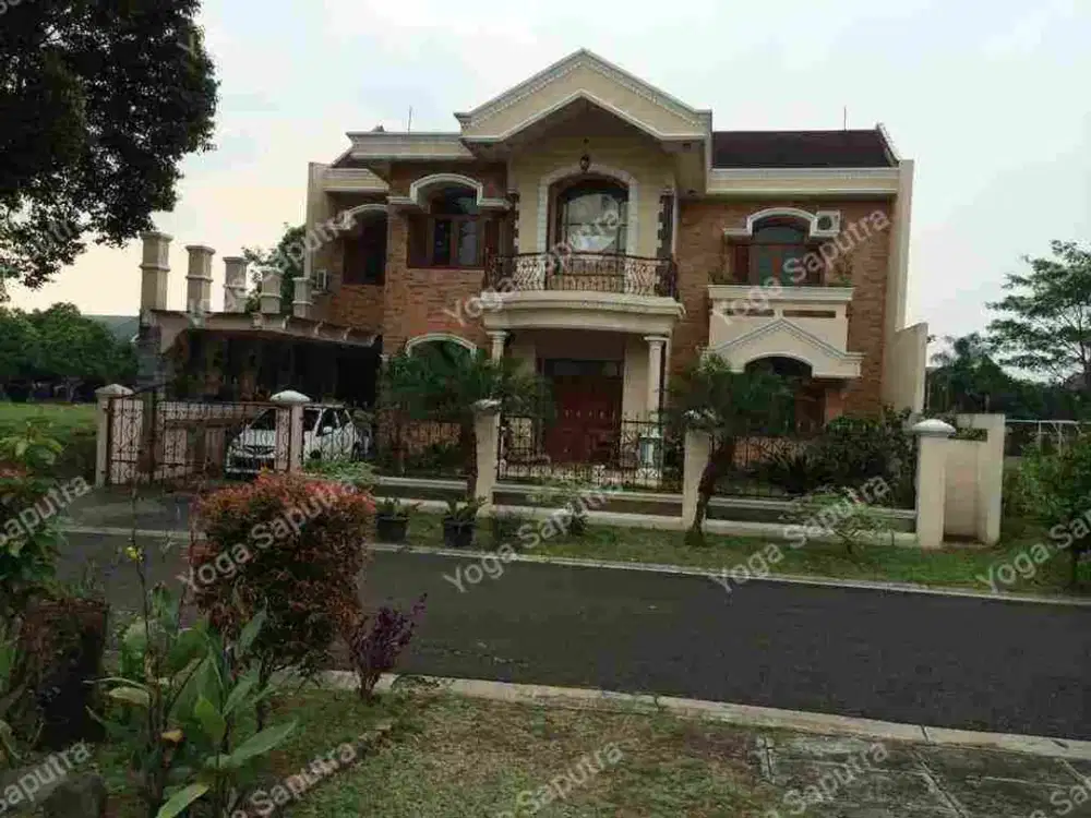 dijual rumah mewah 2 lantai di perumahan dukuh bima luas 315 mtr
