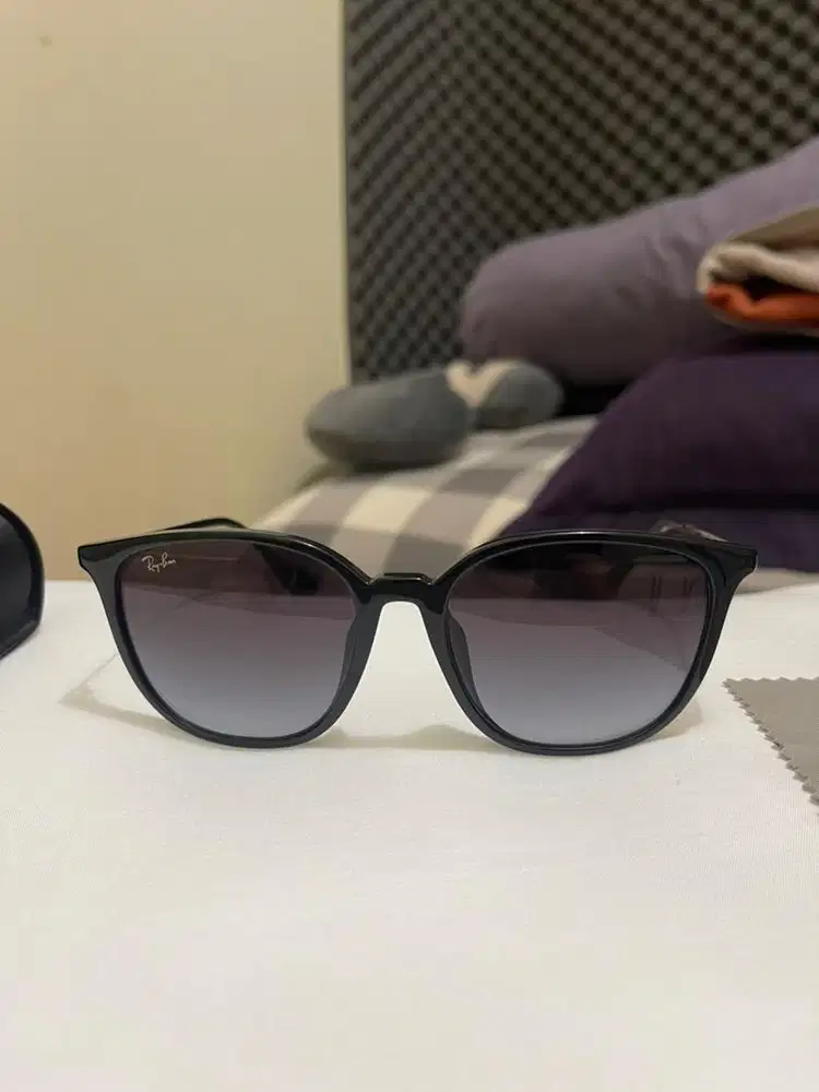 Sunglasses Ray-Ban / Rayban / Ray Ban RB4348D Original