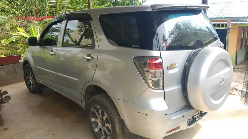 Terios TS Ekstra tahun 2013