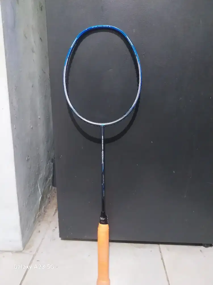 Raket Lining 3D Calibar 600 Combat