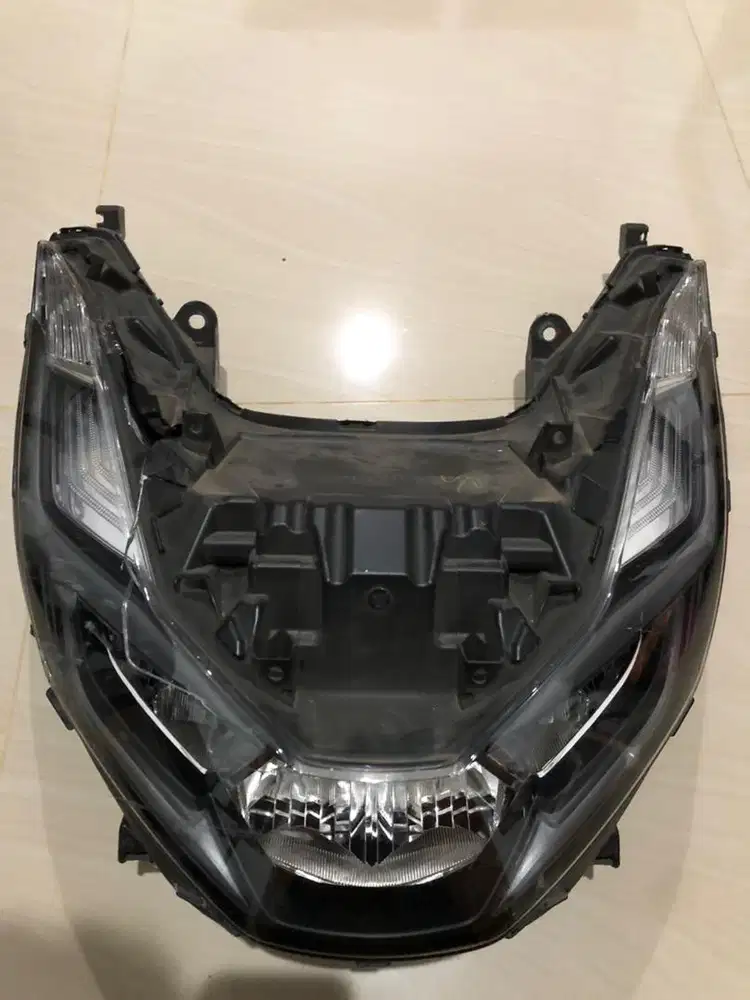 Headlamp pcx 160 k1z