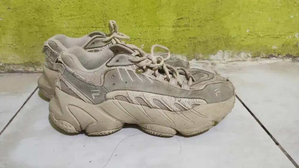 Sepatu Fila Santai Awet 42