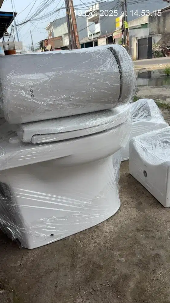 Kloset duduk toto flush atas cw421jp