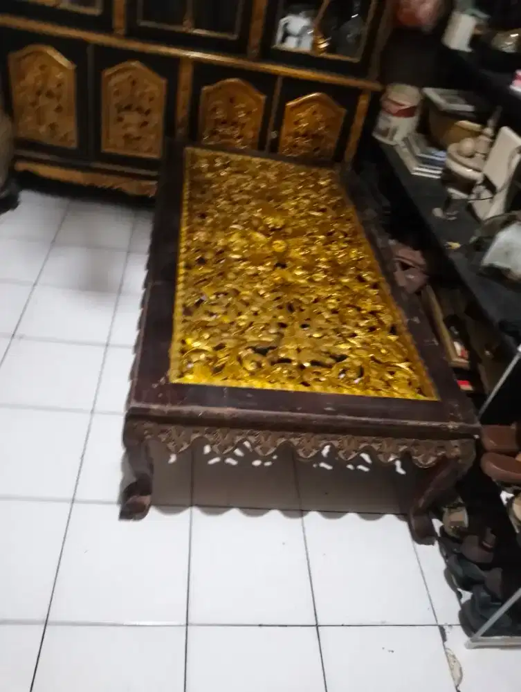 JUAL BELI BARANG ANTIK ,BEKAS GUDANG ANDA