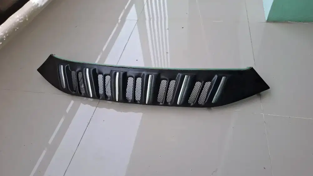 Grill daihatsu sirion 2015-2017