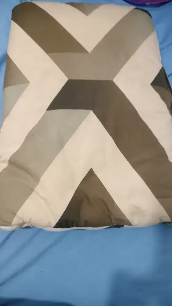 Balmut/ bantal selimut Fata