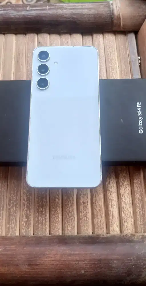 Samsung S24 FE 128 GB