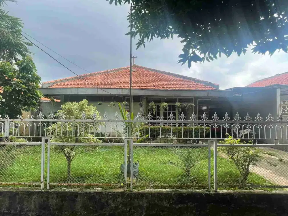 Di jual rumah perum Pusri petukangan utara