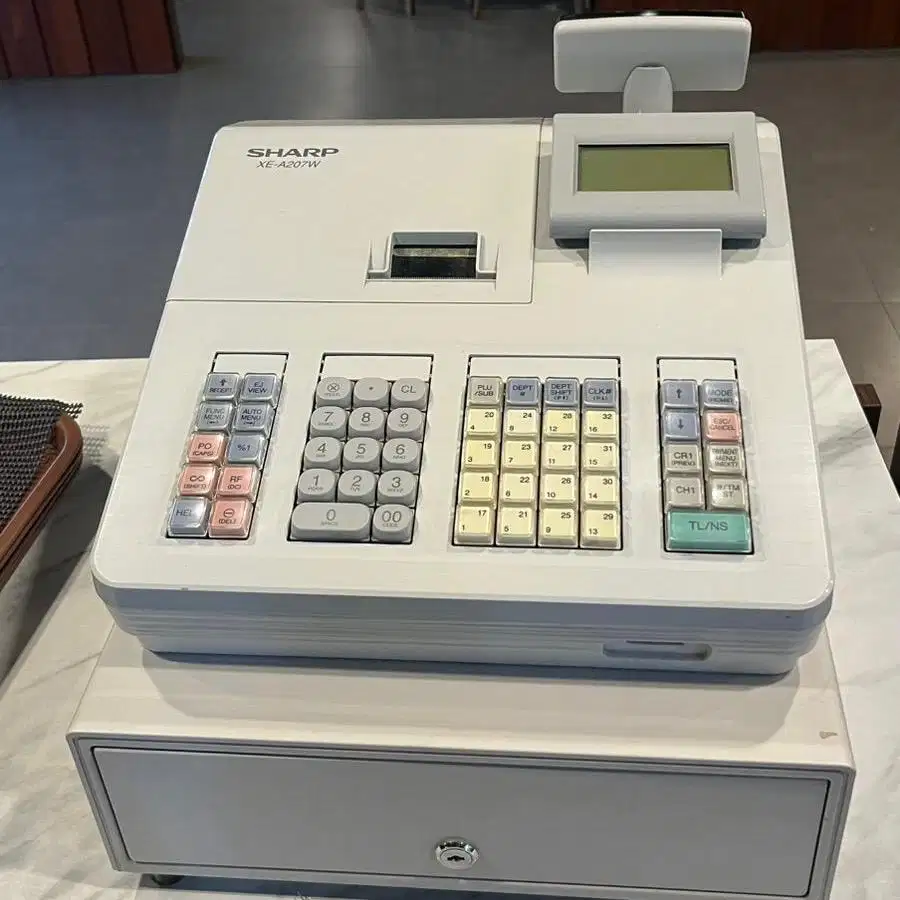 Super Istimewa !!! Mesin kasir SHARP XE-A207W kondisi seperti baru.