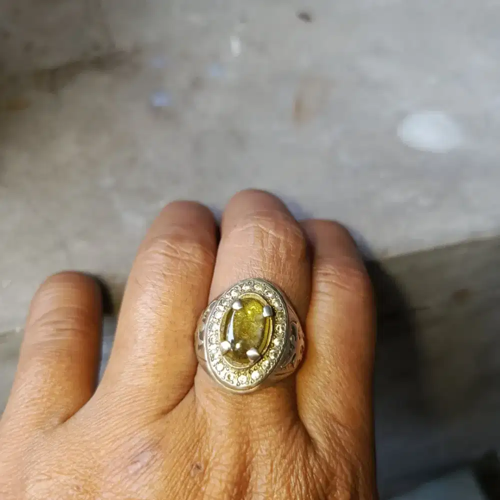 Batu safir ring perak jadul kuno dan antik