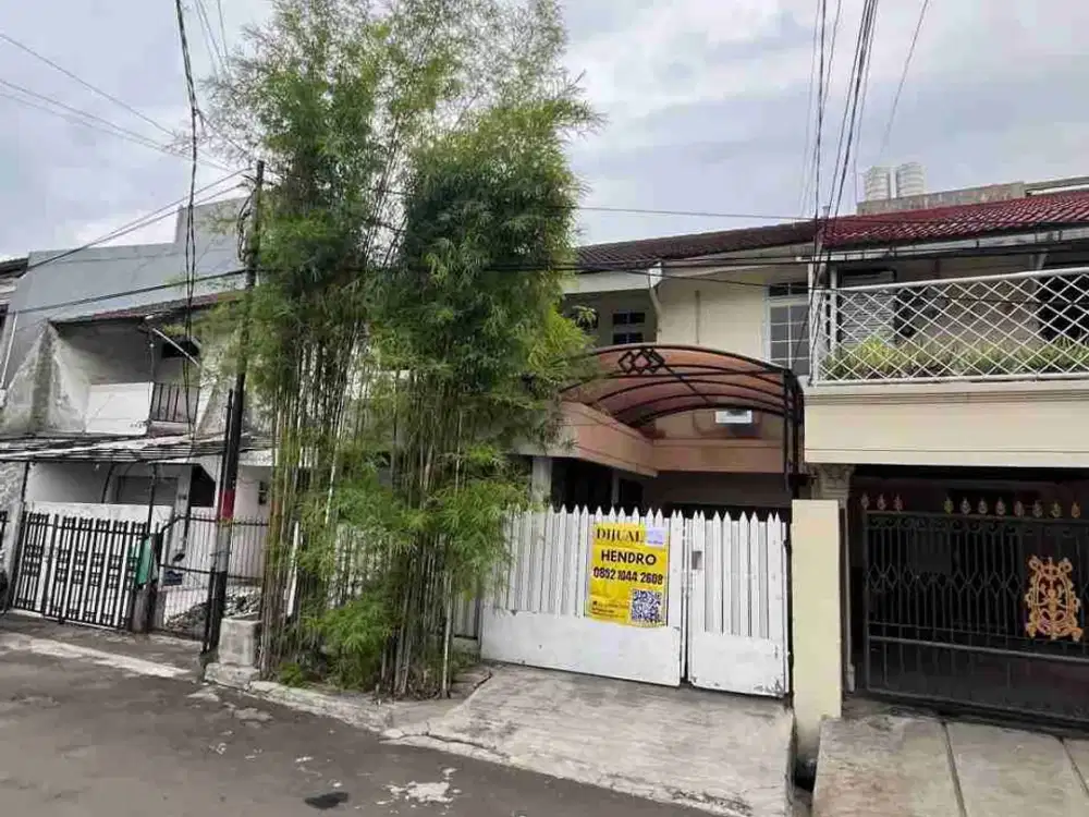 Dijual Rumah 2 Lantai Pelepah Kuning 1.