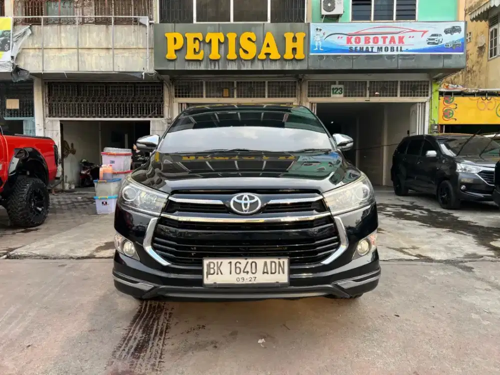 toyota innova venturer diesel matic 2017