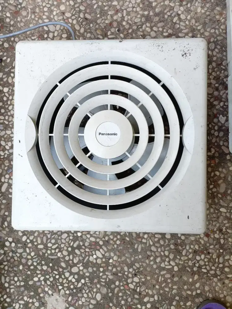 Dijual 1 unit Exhaust Fan Ceiling Panasonic 14 inch