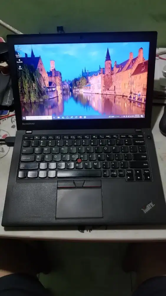 Dijual Laptop Second Lenovo Thinkpad  X250