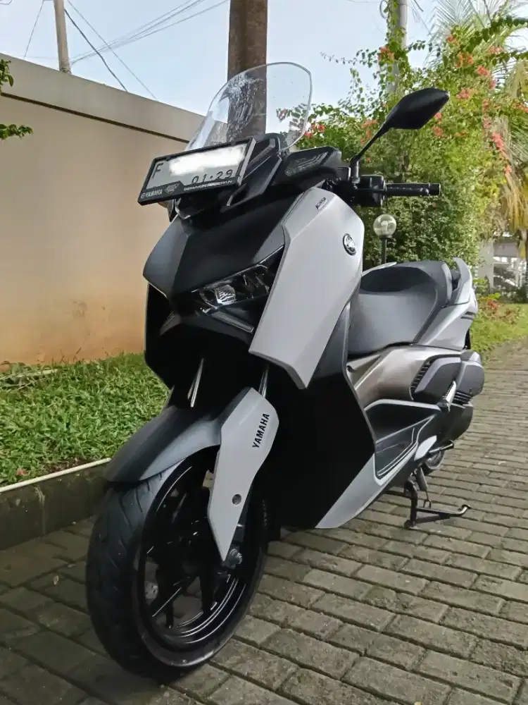 Yamaha XMax Connected 2023 F Bogor Kota pajak idup mulus