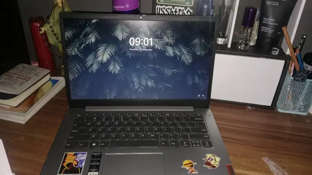 Lenovo ideapad 1