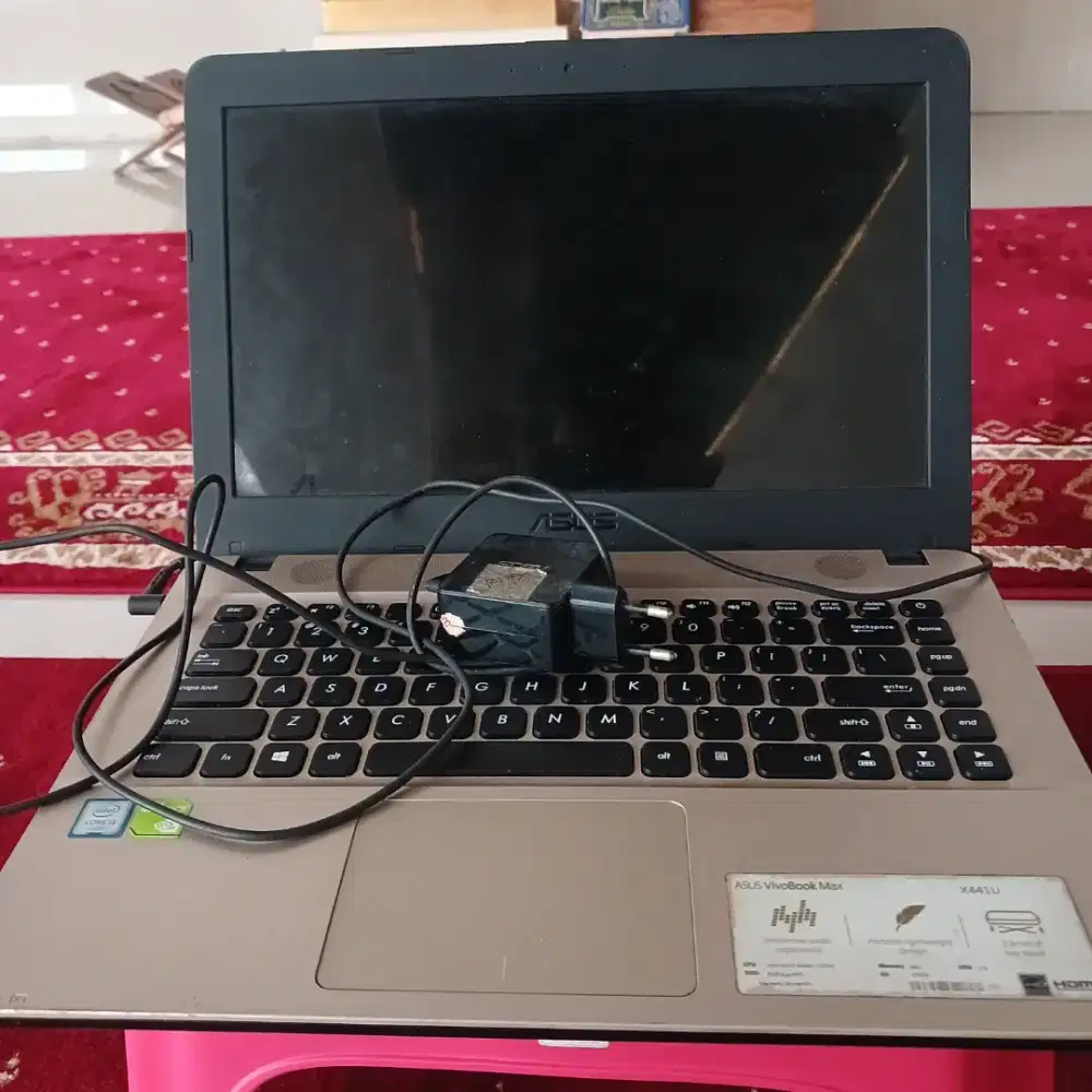 DIJUAL CEPAT LAPTOP ASUS X441U NVIDIA GFORCE