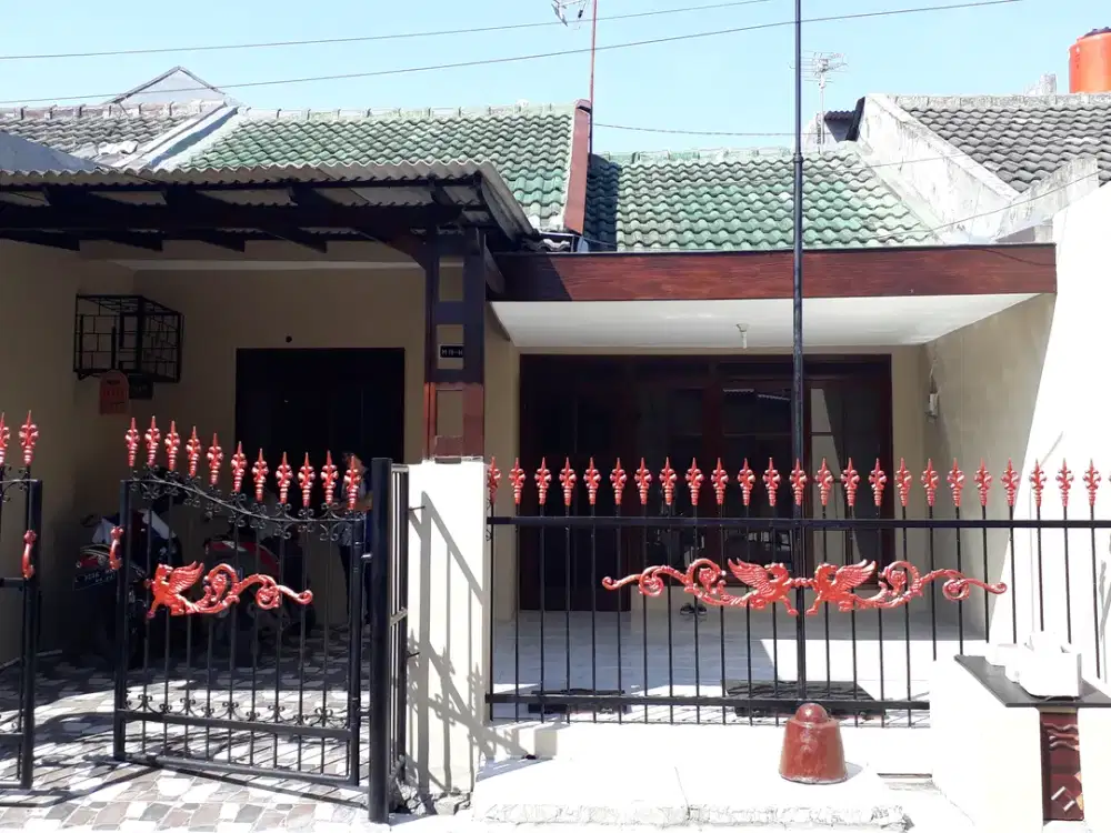 1242. Dijual Rumah Mangga Pondok Tjandra Indah Sidoarjo