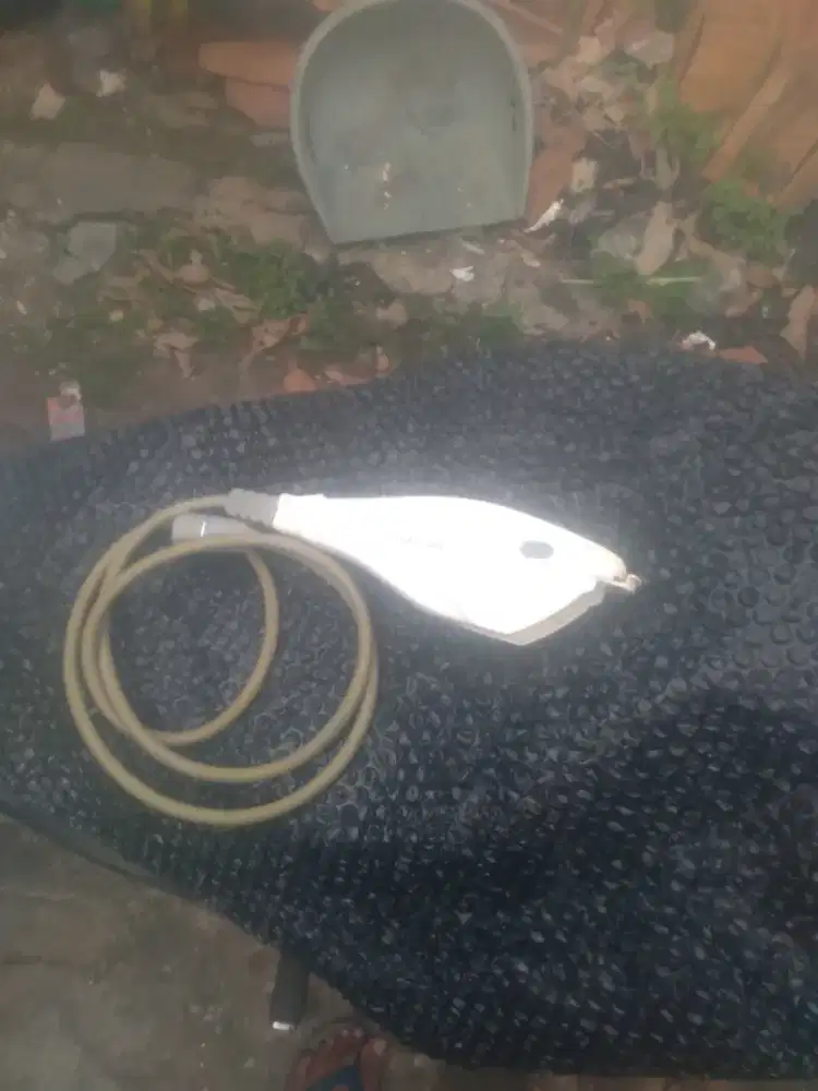 ALAT TREATMEN KECANTIKAN