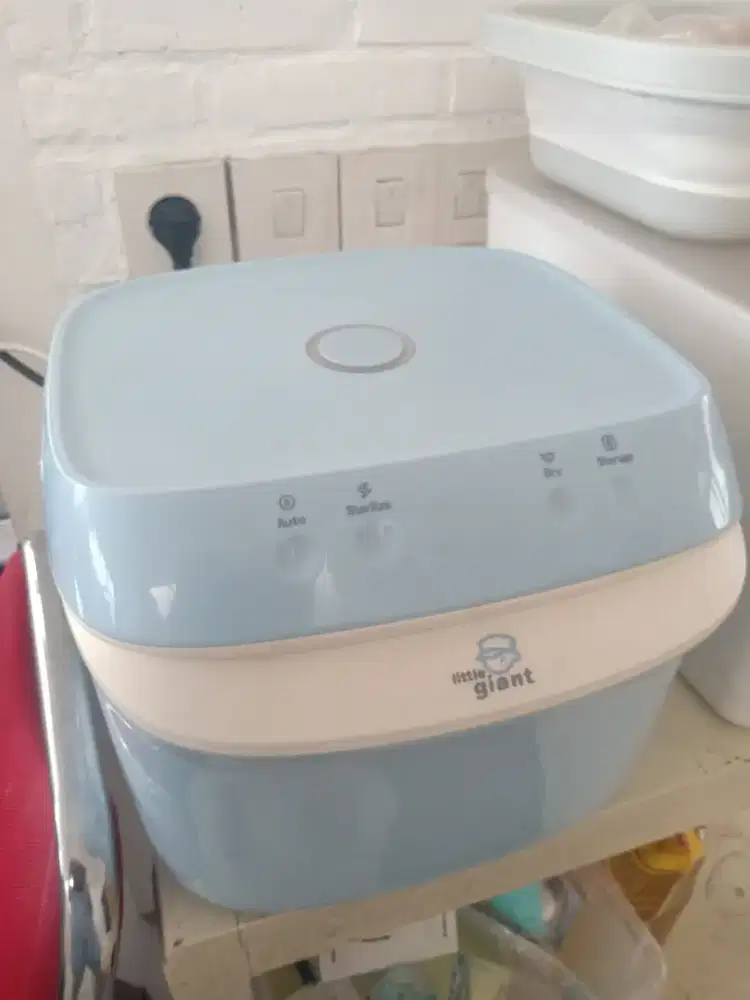 Little Giant UV Sterilizer and Dryer