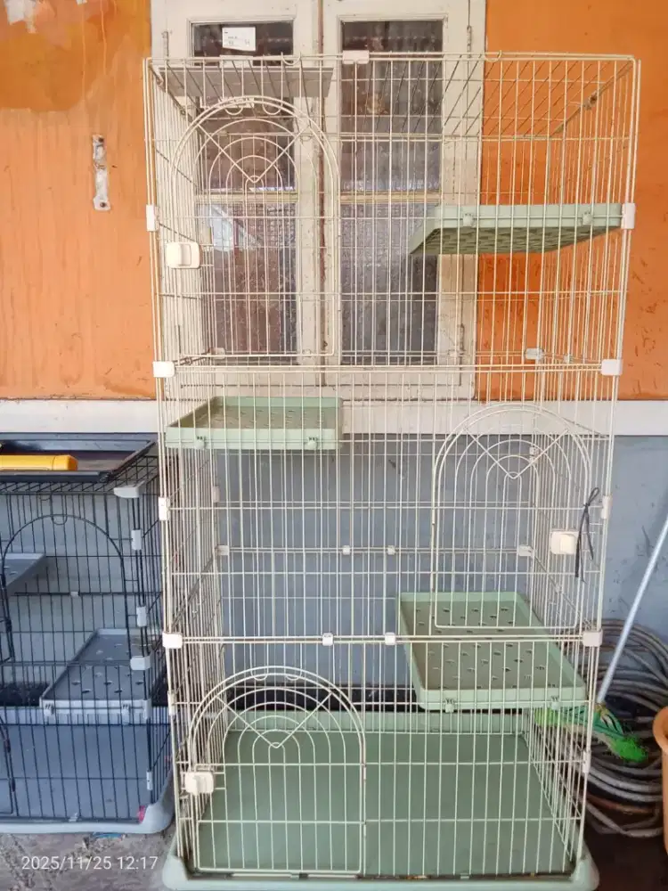 Kandang kucing 3 tingkat besi tebal