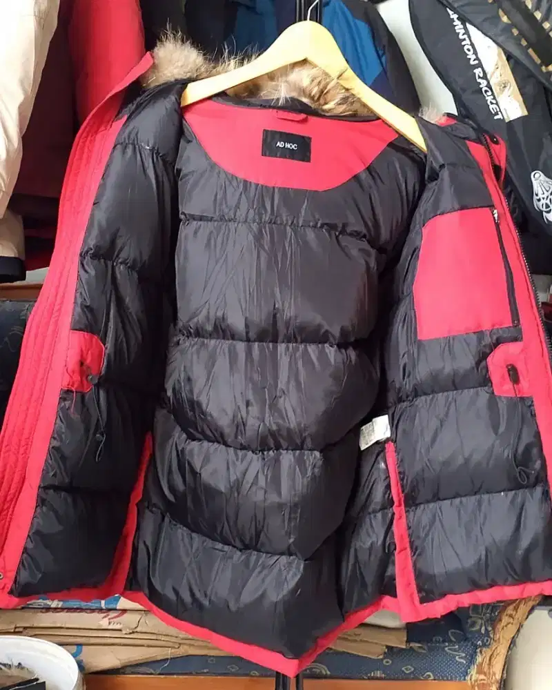 Jaket Bulu Angsa Merah