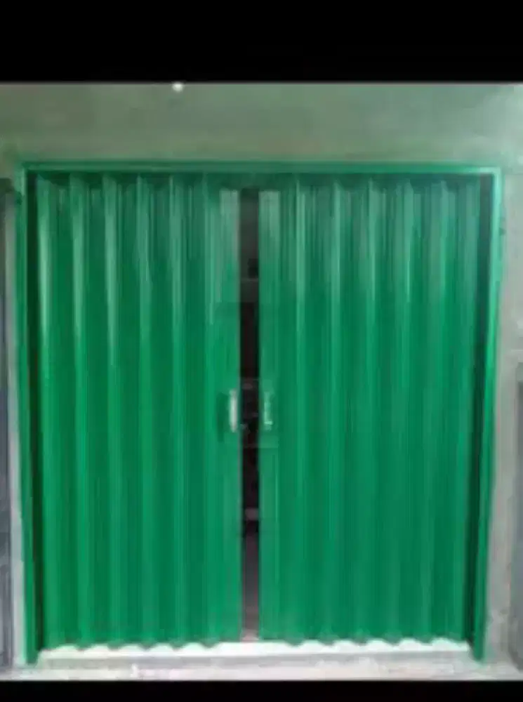Rolling door pintu harmonika baru