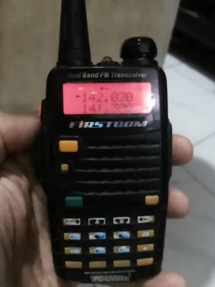 Rig ht firstcom uv5r+ Uhf - Vhf.jakarta ila cb icom swr