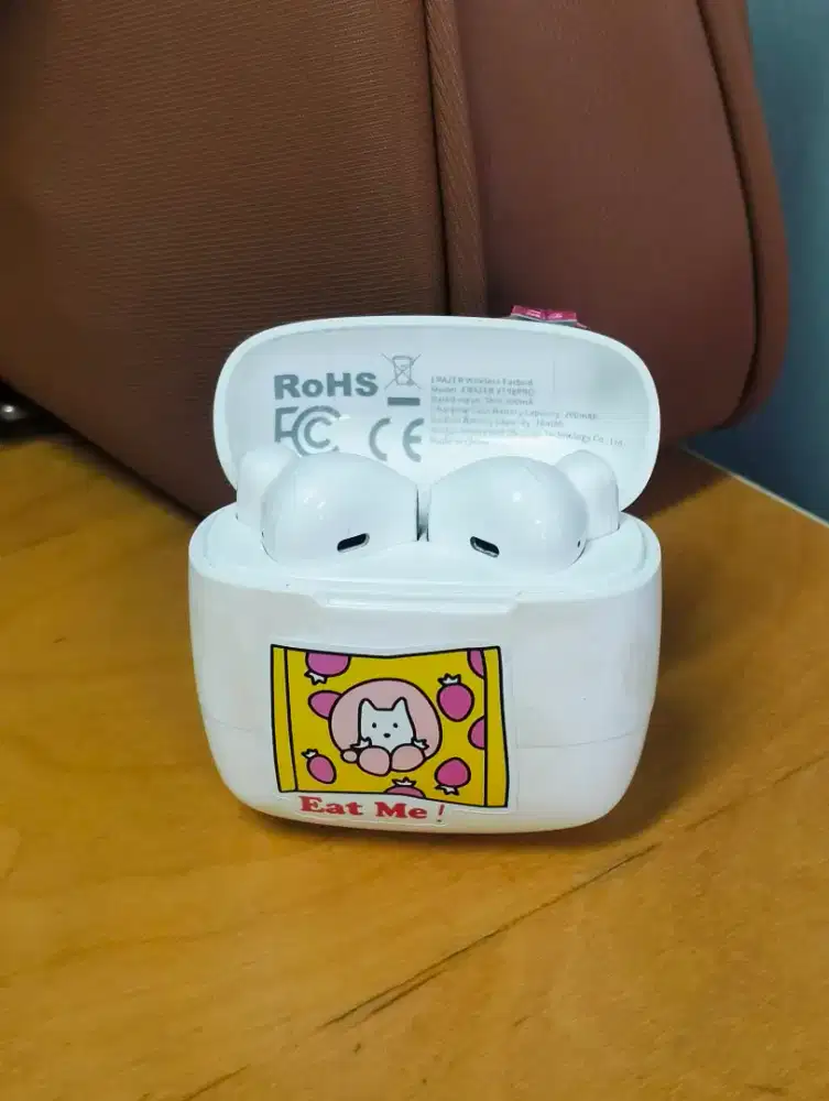 Earphone Bluetooth Lenovo ERAZER - Suara Jernih & Nyaman Dipakai!