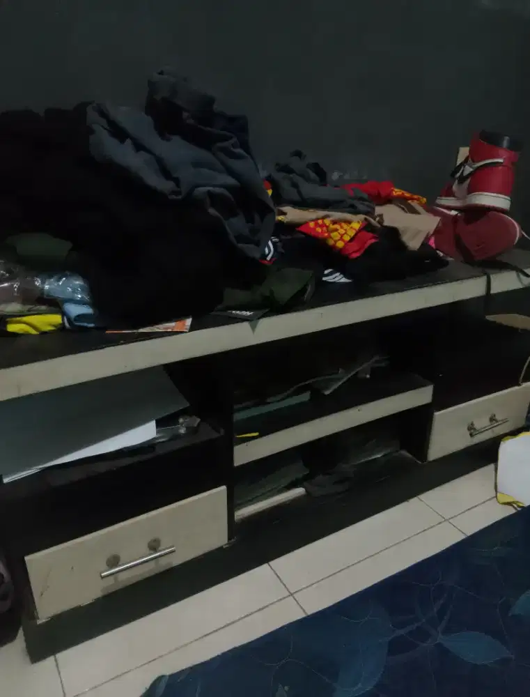 Meja tv minimalis bagus