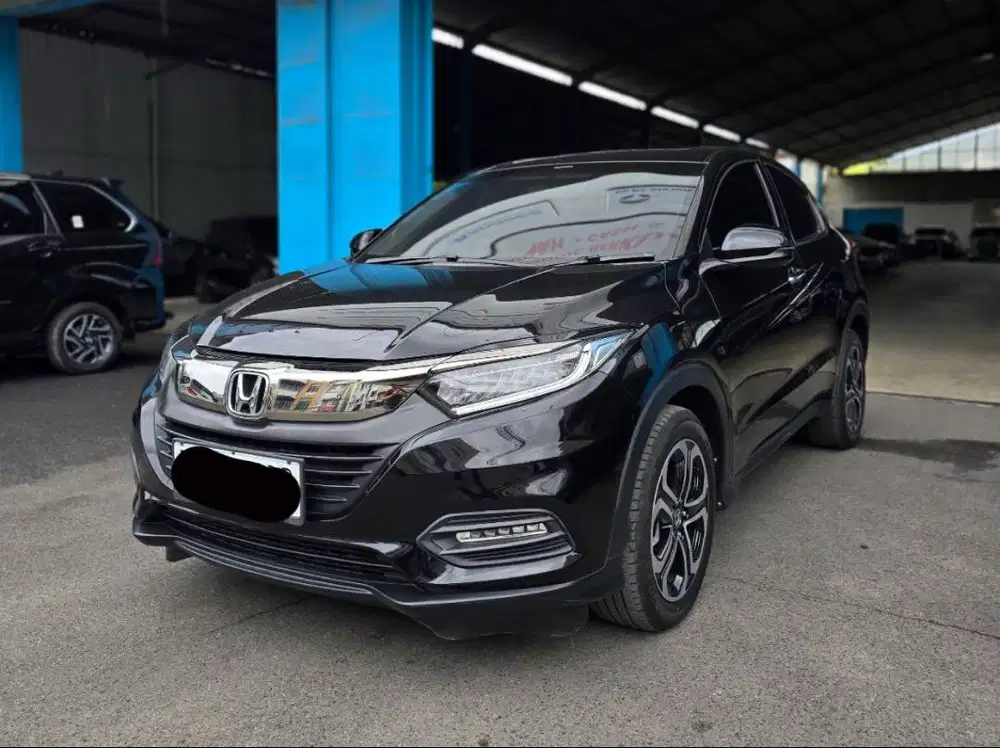 ( TDP 28 JUTA) Honda HRV 1.5 SE CVT 2020