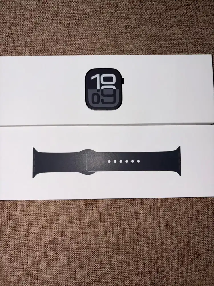 Apple Watch Seri 10 (BNIB)