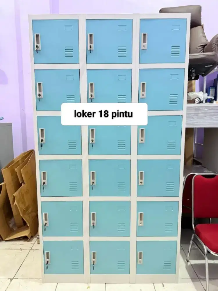 Locker penyimpanan 18pintu warna