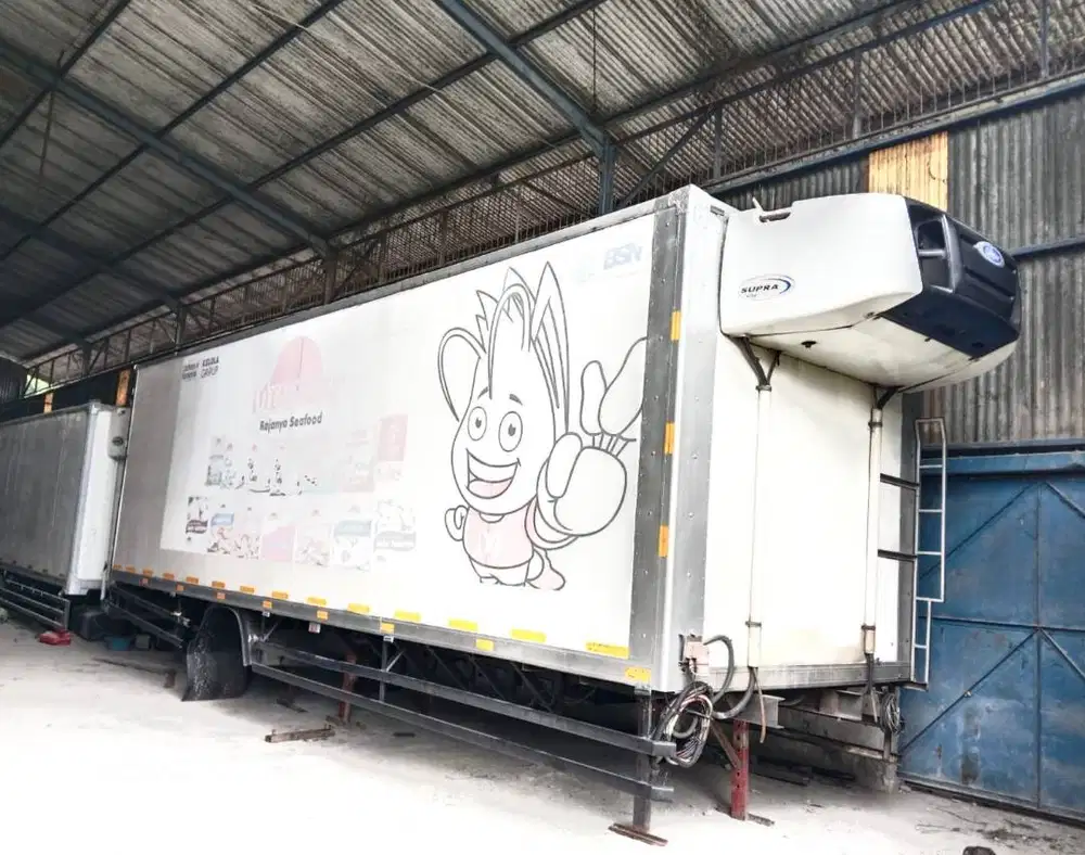 MURAH Box freezer pendingin reefer bok frozen engkel 4x2 isuzu giga