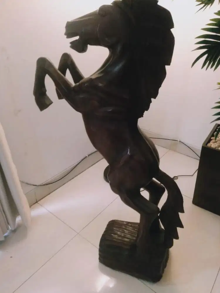 patung kuda jati vintage