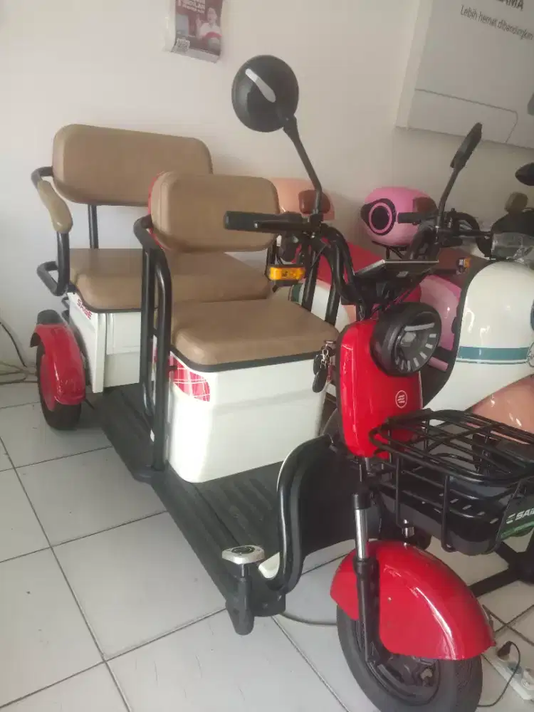 Sepeda listrik roda 3