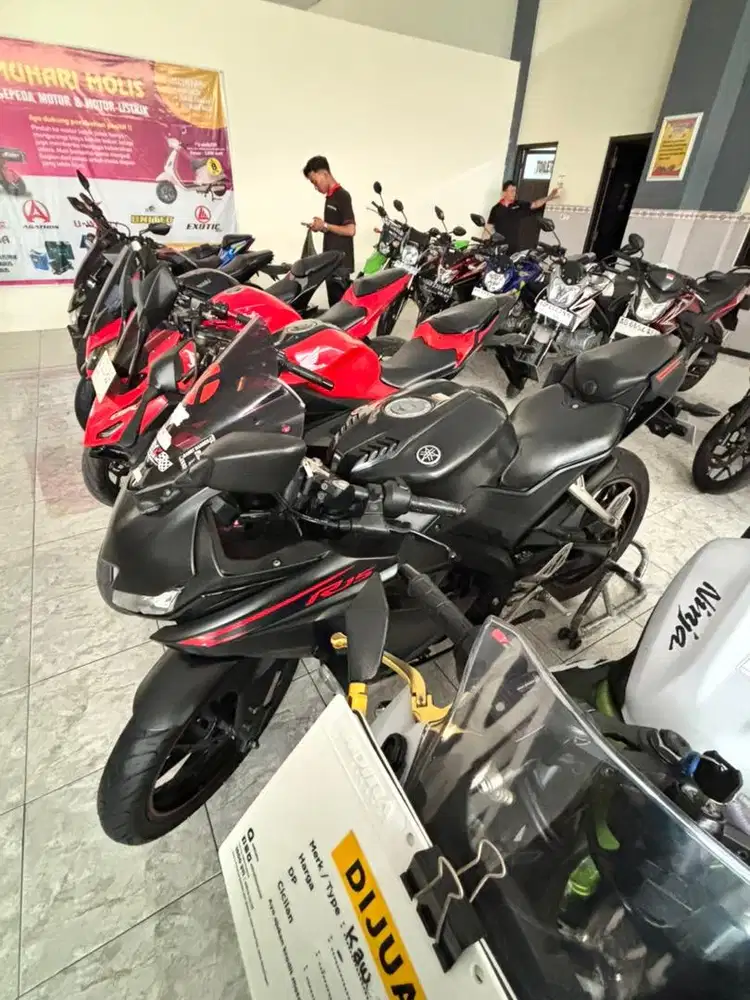 YAMAHA R15 TAHUN 2017