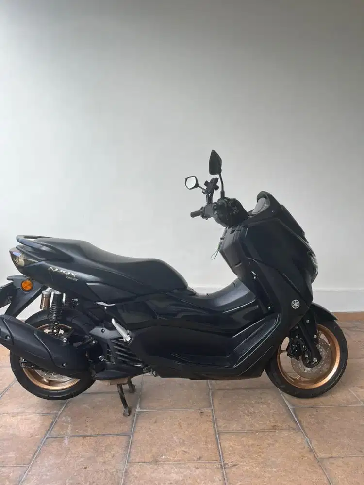 N Max New tahun 2024